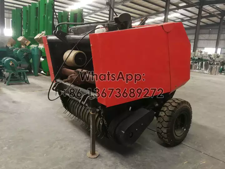 Hay baler machine