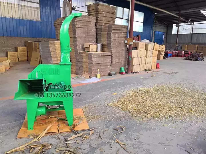 Chaff cutter machine