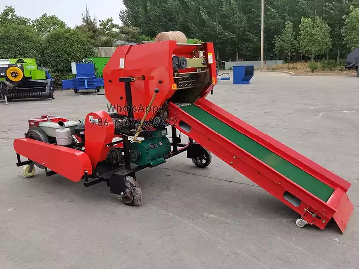 Round silage baler machine