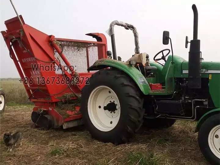 Tractor-driven forage harvester machine