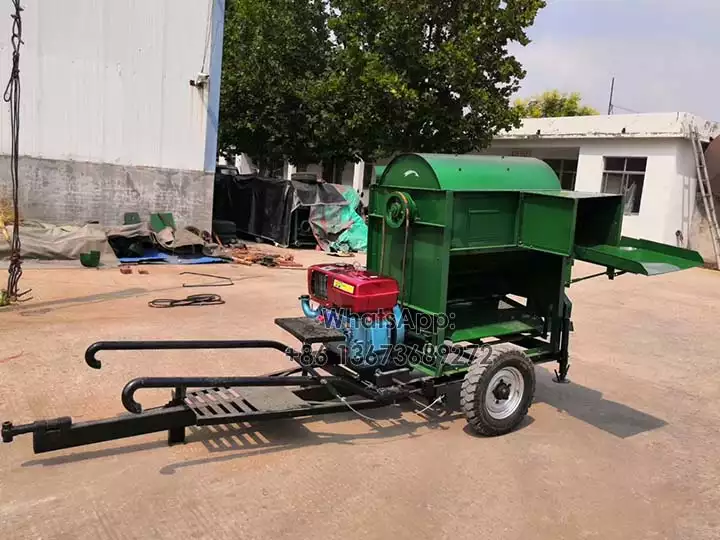 Paddy rice thresher machine