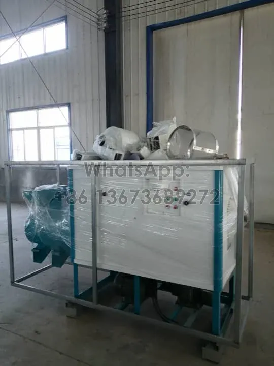 Package of maize grit making machine
