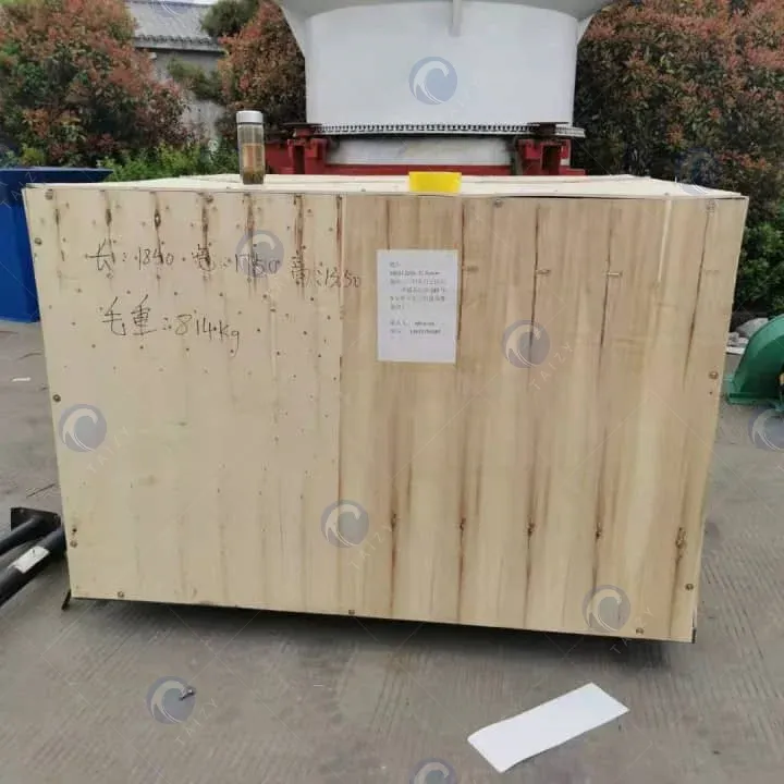 Máquina en caja de madera para entrega.