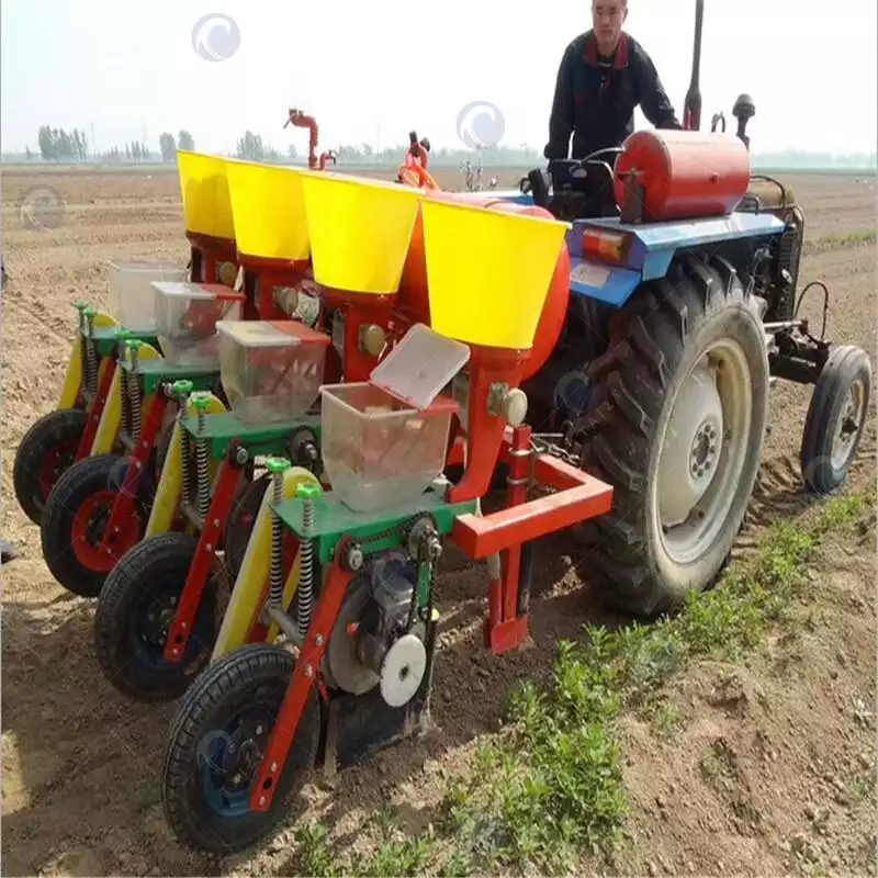 Mesin penanam jagung 4 baris dengan traktor