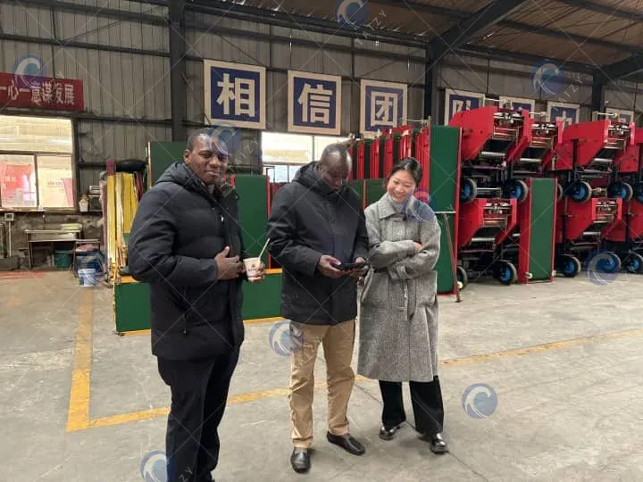 Burkina Faso customers visit our silage baler plant