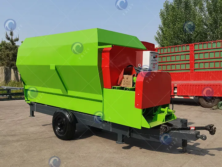 PTO silage feed mixer from Taizy