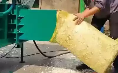 garlic clove baling