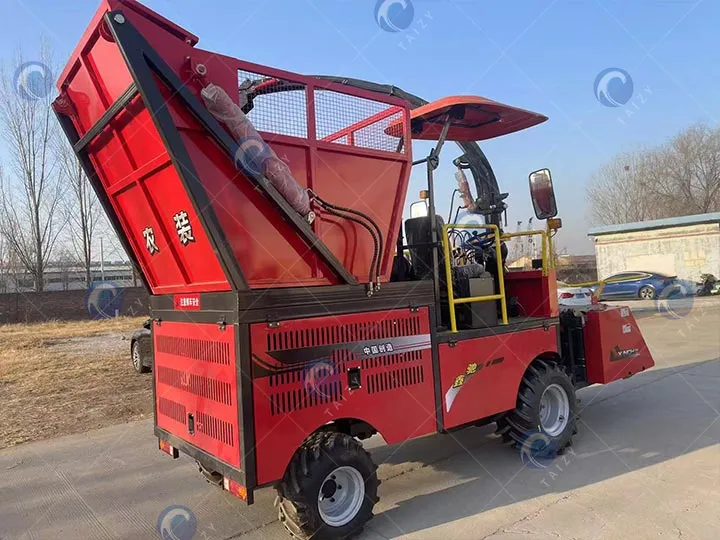 Кормоуборочный комбайн для силоса из кукурузы