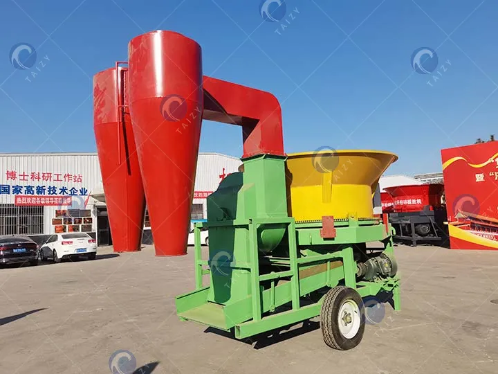 Triturador de paja de Taizy