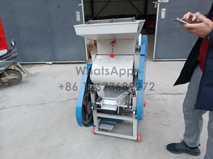 peanut sheller machine